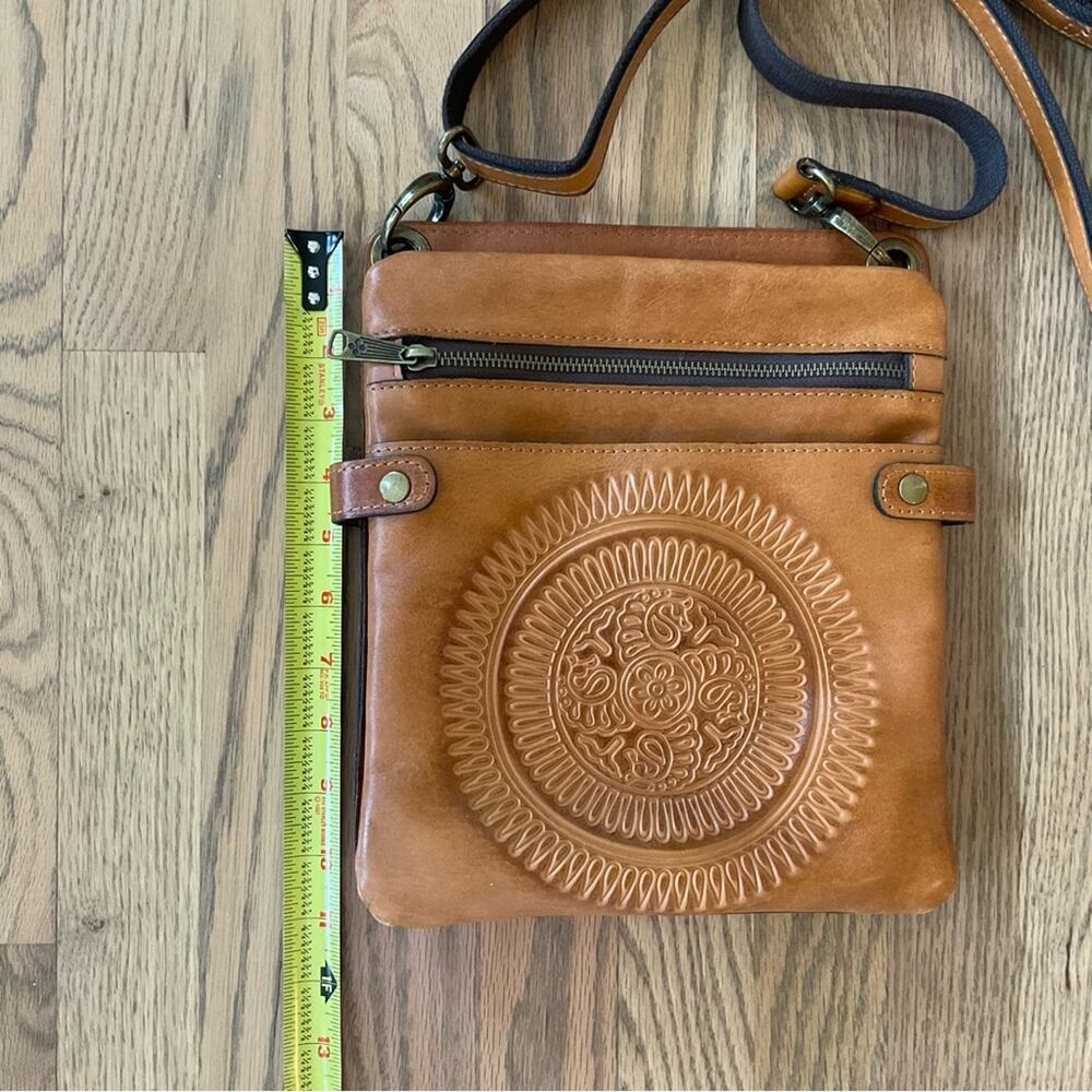 Patricia Nash Prizzi Tooled Brown Leather Crossbody Bag EUC! - Picture 4 of 13
